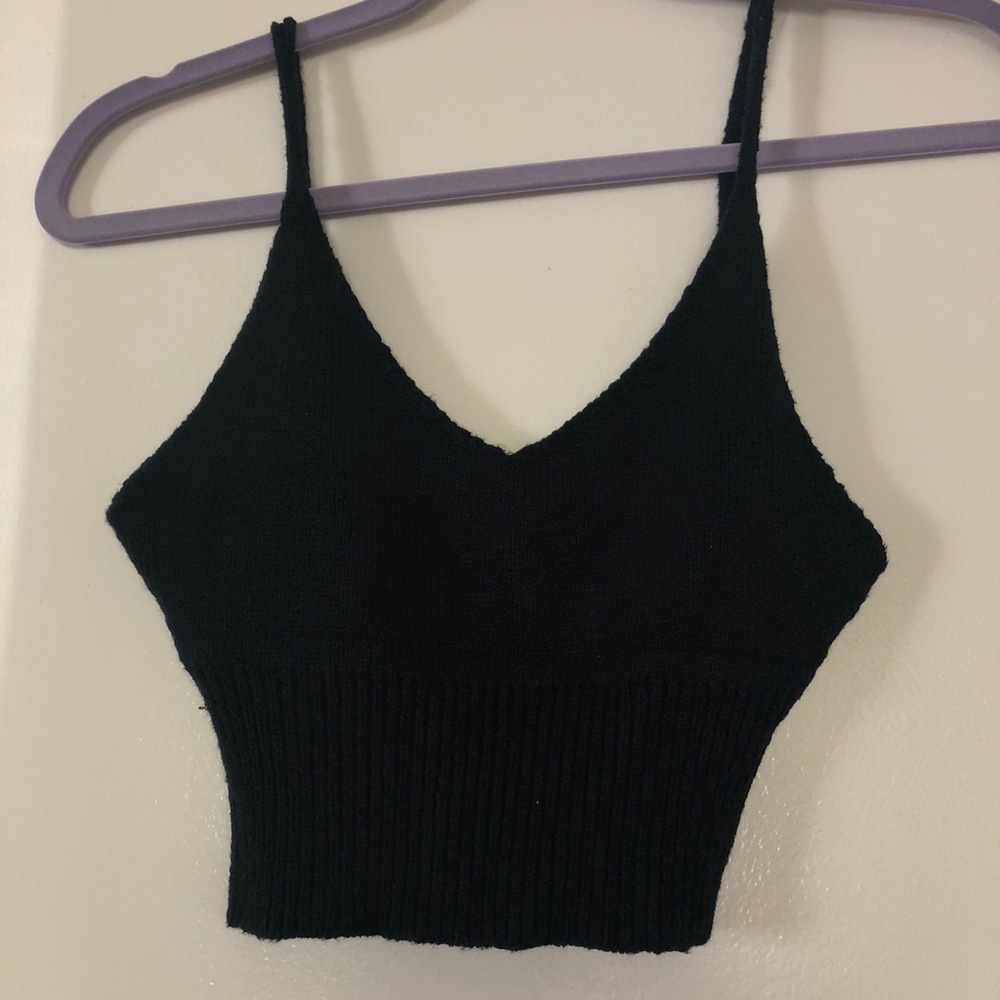Black crop top size small